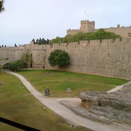 Grand Maitre Rodos 别墅 *